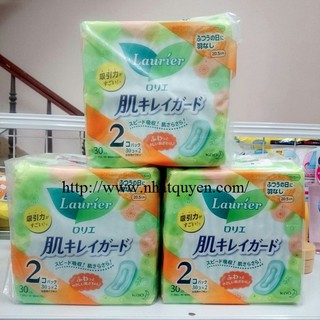 Combo 2 bịch băng vệ sinh Laurier không cánh 30 miếng (hàng nội địa Nhật)