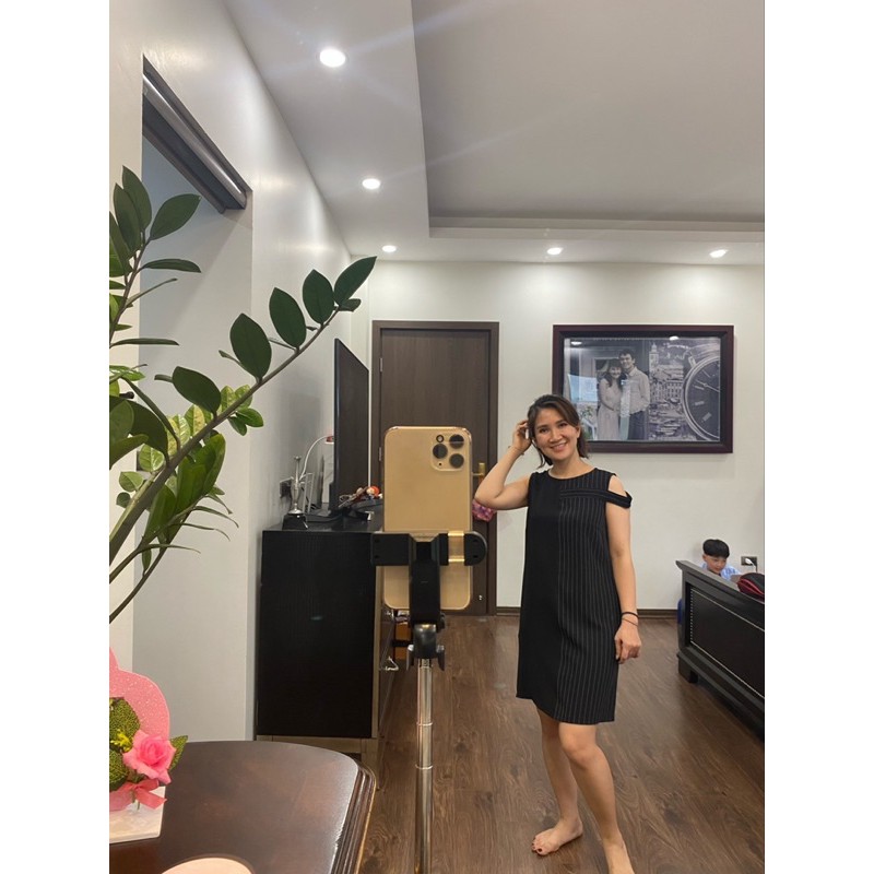 Váy liền dáng suông size S