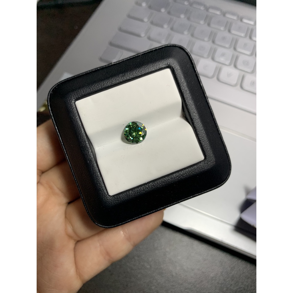 Kim cương nhân tạo Moissanite Round 8.0mm màu xanh lá Green