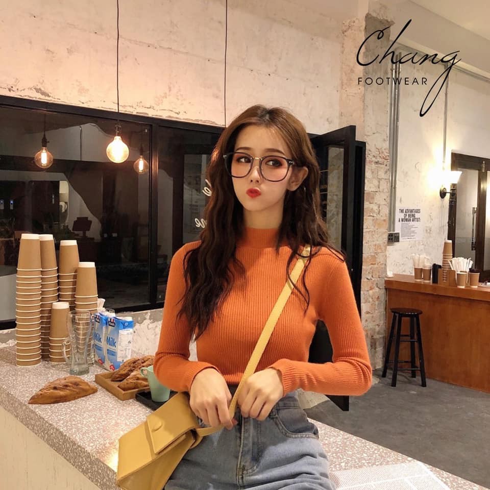 Áo Len Nữ Cổ Lọ Lông Cừu Hàng Quảng Châu Cao Cấp. Với Chất Liệu Len Lông Cừu Mềm Mịn, Dày Dặn, Giặt Khôn Lo Bai Không Xù