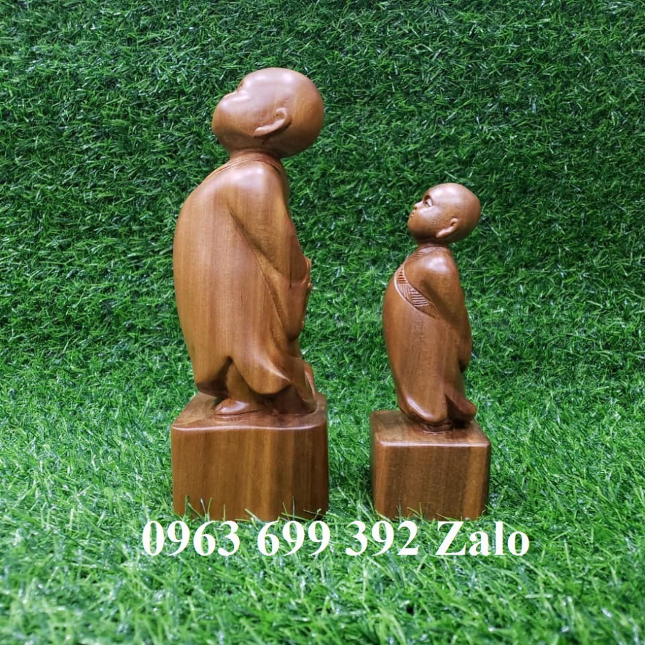 Tượng vạn sự tùy duyên bằng gỗ