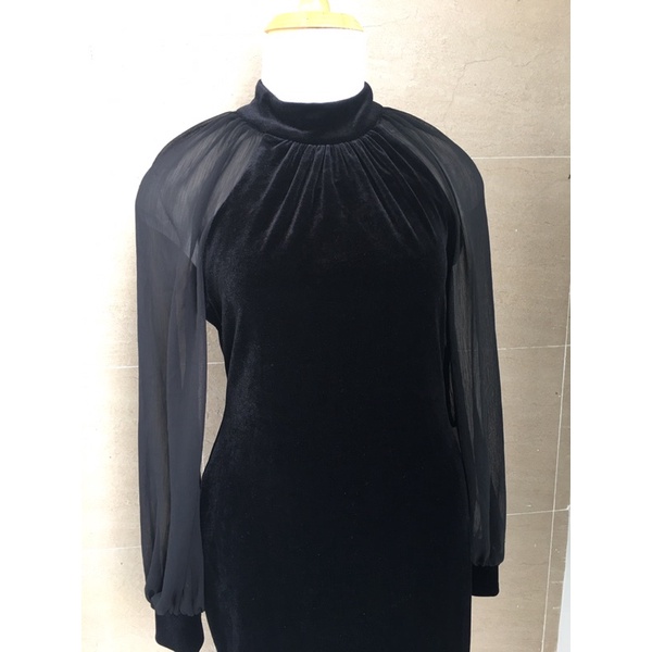 Đầm nhung Calvin Klein dư xịn 🍀🍀🍀