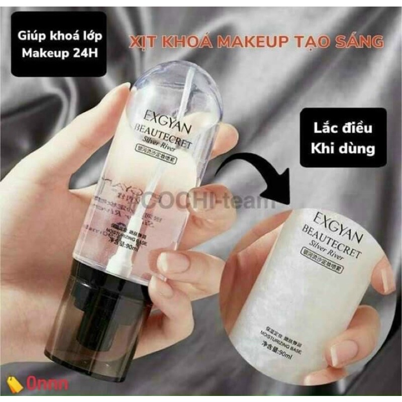 Xịt khoá trang điểm