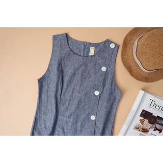 Đầm sát nách Linen KACHISA phối nút màu jean