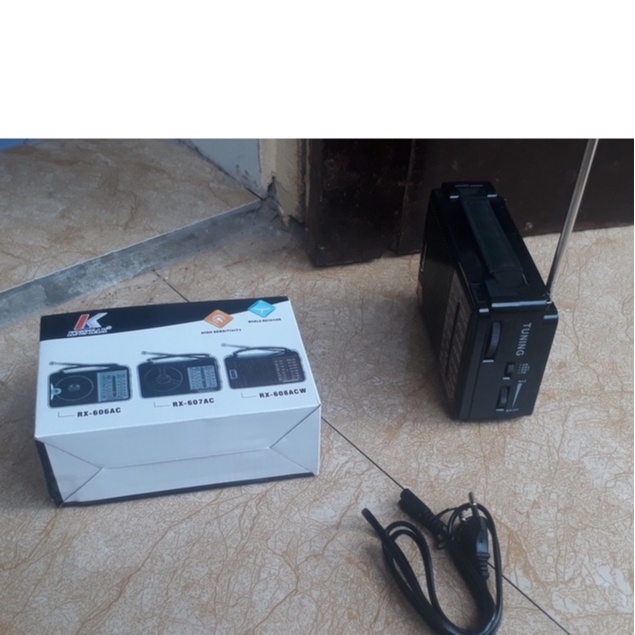 Đài Radio bắt sóng khoẻ RX-608AC,Nạp Điện.Chạy Được Cả Bin AA,Kiểu dáng đẹp.