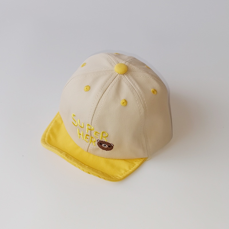 Mũ lưỡi trai thêu chữ cái và gấu dễ thương cho bé