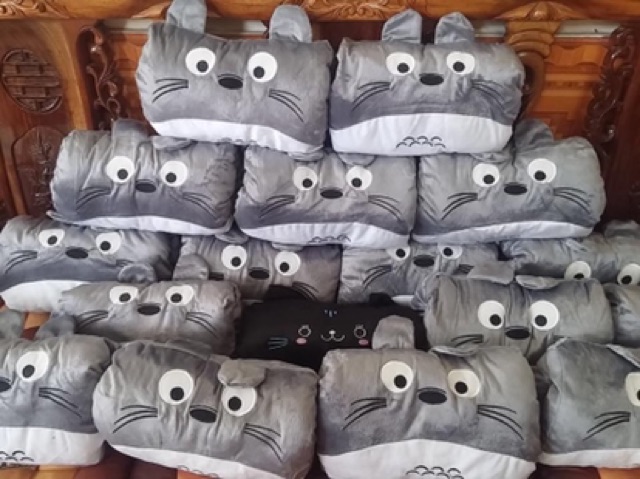 Gối ủ tay 2 trong 1 Totoro Mèo đen Lợn hồng Minion
