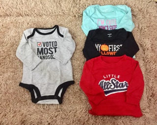 Set 4 carter xuất dư size 3M
