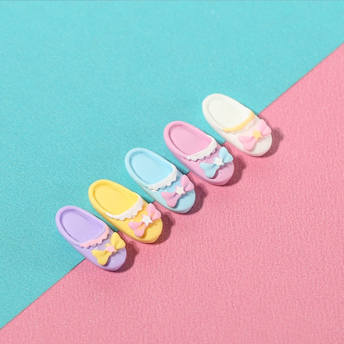 Charm dép Crocs xinh xắn cho các bạn trang trí kẹp tóc, dán Jibbitz, vỏ ốp điện thoại, bình nước, DIY