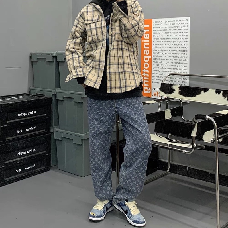 Quần jean LV hoạ tiết, quần jean ống xuống LV