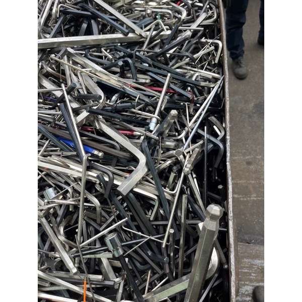 Lục giác Nhật bãi cân kí