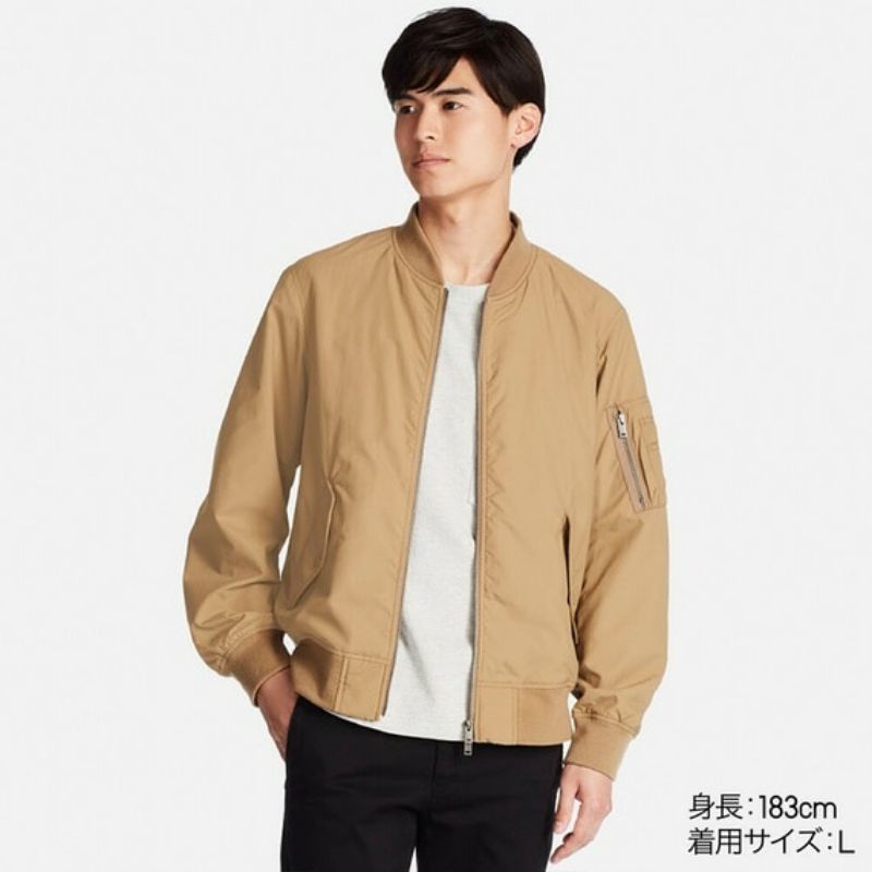 Bomber gió uni