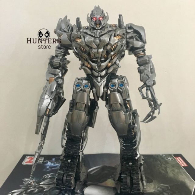 Mô hình Megatron LS-06 Black Mamba Transformers MPM04 Oversize