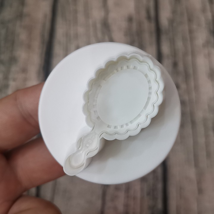 HCM - Bộ 4 khuôn cutter hình cây Son Nước Hoa CA73 làm bánh quy cho bé, làm fondant