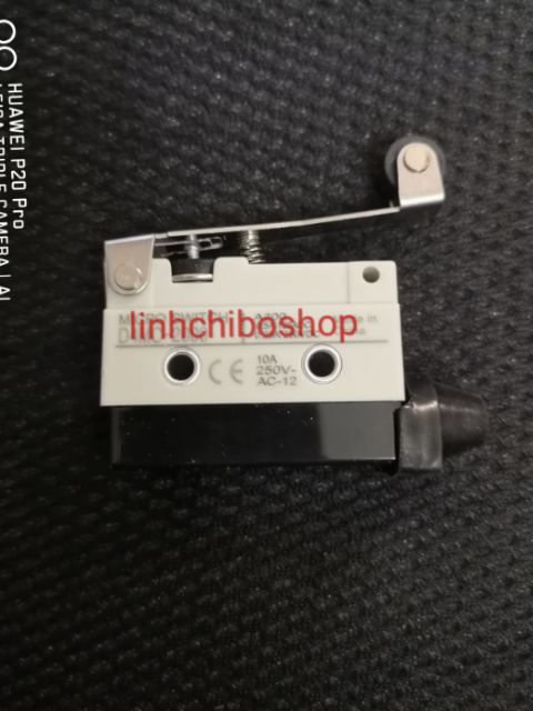 Công tắc hành trình 10A