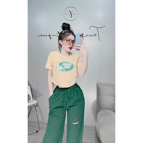 Set Bộ Áo Thun Croptop Comic Girl Kèm quần Jogger rách Uzzang cực chấ t