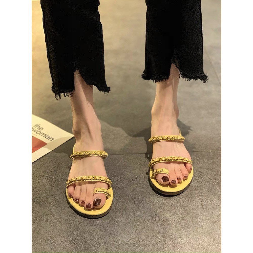 HÀNG HOTSandal Dây Đá Tiện Lợi YUME STORE68 Dép Xỏ Ngón Xích Siêu Kute Hót Hít Đi Chơi Đi Tiệc Đi Biển