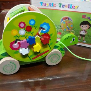 Xe rùa bằng gỗ