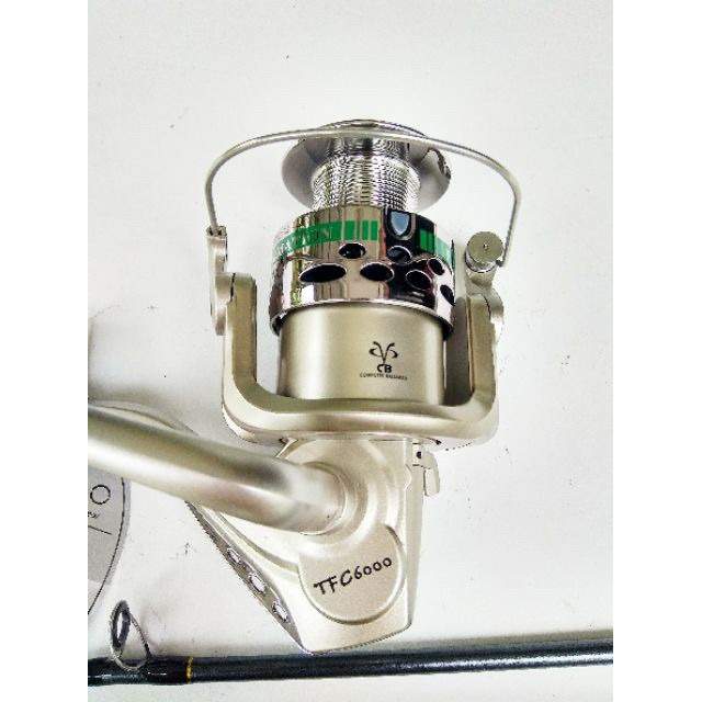 combo Bộ Cần Câu 2 Khúc Đặt Ruột 2m1 Kèm Máy YOLO 6000 Chính Hãng Và Phụ Kiện hàng y hình