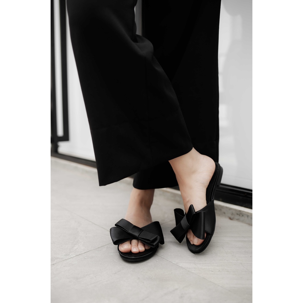 Dép thời trang Floralpunk Bowy Slippers