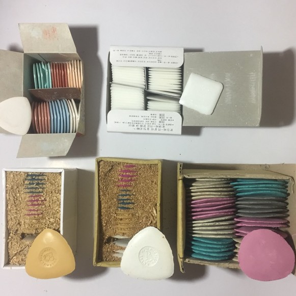 Phấn May Các Loại: Hiệu Bồ Câu, Quả Đào, Panda, Phấn Tàu  #120104