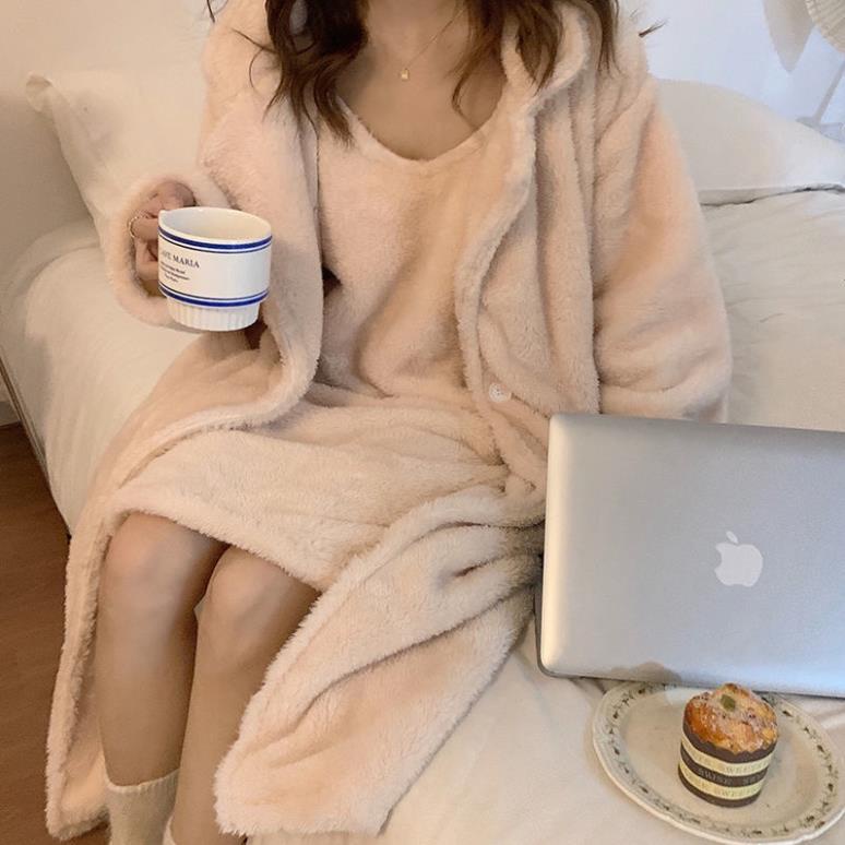 Áo choàng ngủ chất nhung dày dặn ấm áp thời trang thu đông cho nữ ! | BigBuy360 - bigbuy360.vn