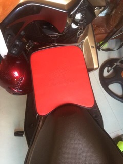 Nệm ngồi xe máy cho bé ( Dành cho AB & PCX)