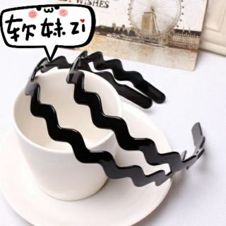 Cài tóc trơn đen