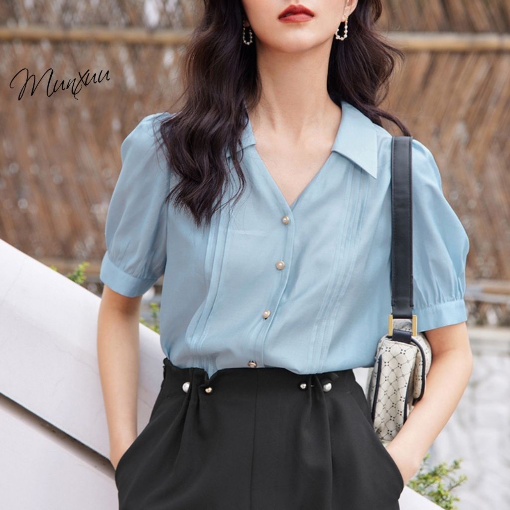 Áo sơ mi nữ cộc tay Munxuu, thiết kế xếp ly cổ V thanh lịch, chất tơ mềm thoáng mát - SP46