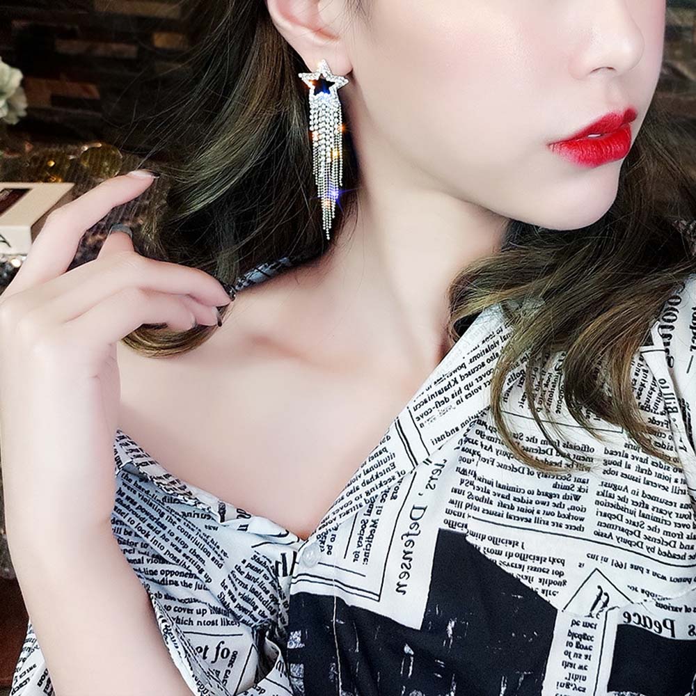 Khuyên Tai Nữ Trang Dáng Dài Tạo Hình Độc Đáo