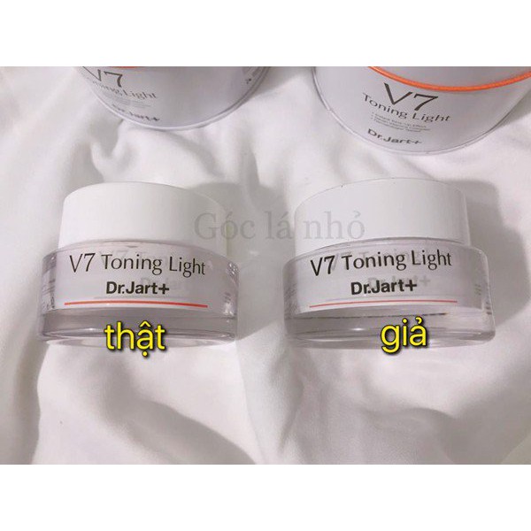 Kem dưỡng da V7 Toning Light  mini chính hãng