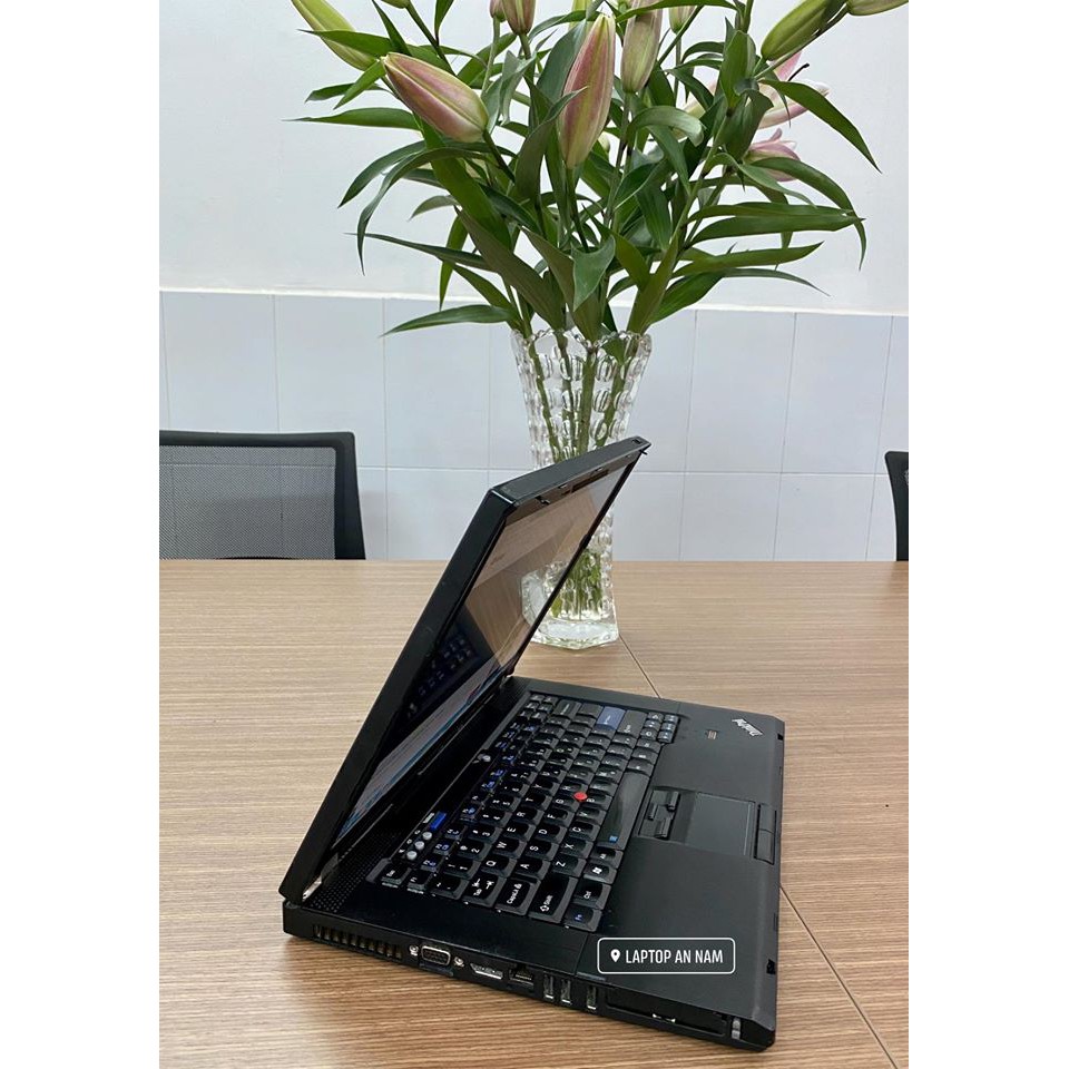 Laptop Lenovo ThinkPad Workstation W500