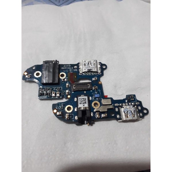 Cụm sạc Realmi 3