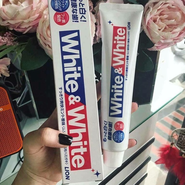 [Mã COS0303 giảm 8% đơn 250K] Kem đánh răng white and white của Nhật