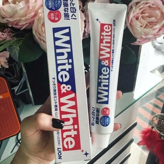 Kem đánh răng white and white của Nhật