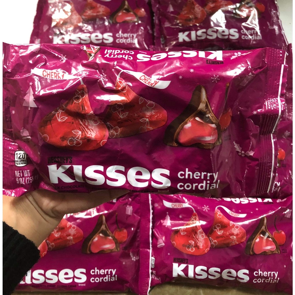 ￼Sô cô la  Hershey's Kisses của Mỹ