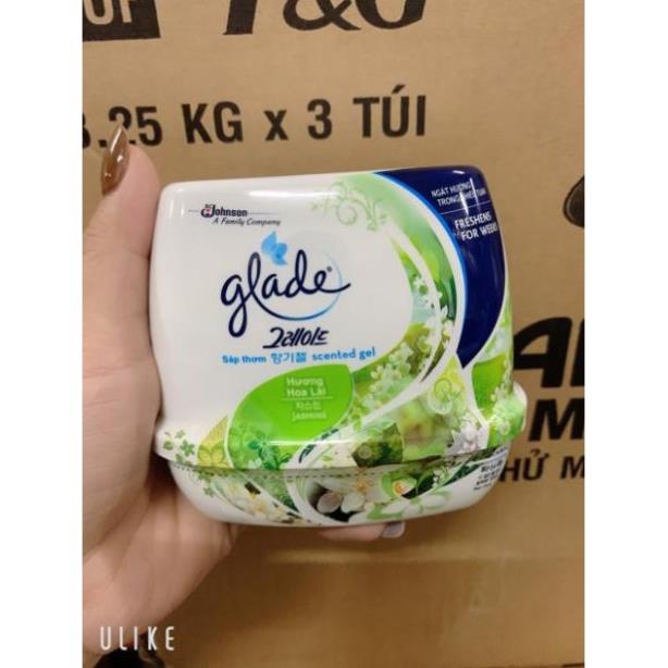 Sáp thơm để phòng khử mùi glade 180g có 3 mầu như hình