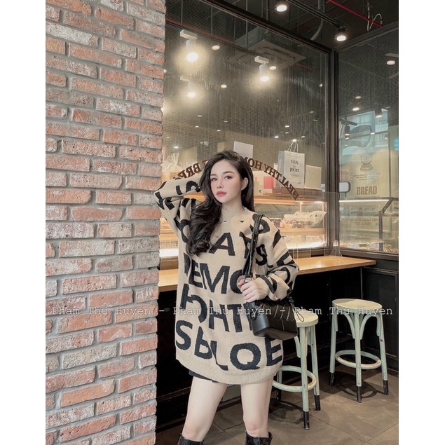 Áo len  nữ tay dài dáng rộng in chữ  phong cách vintage
