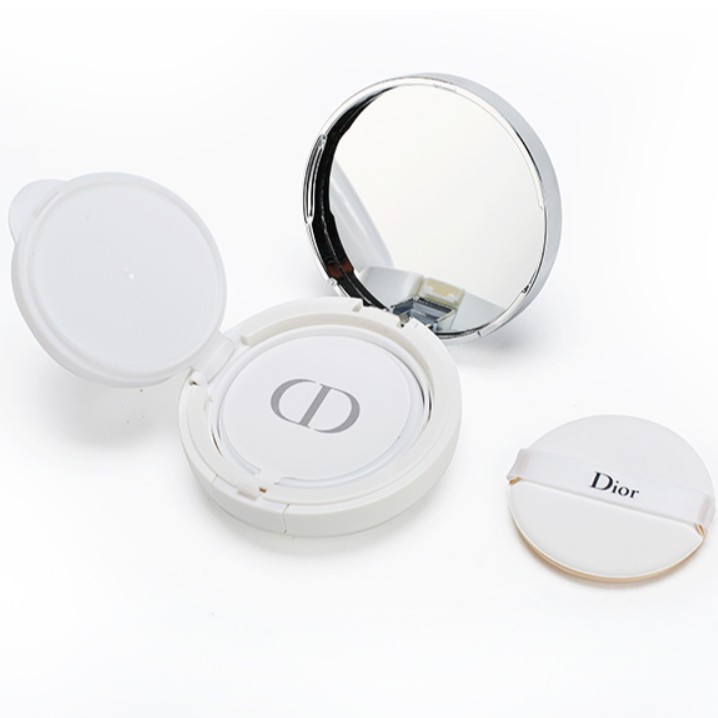 Dior Phấn Nước Dưỡng Ẩm Làm Mới Da Nhẹ Nhàng