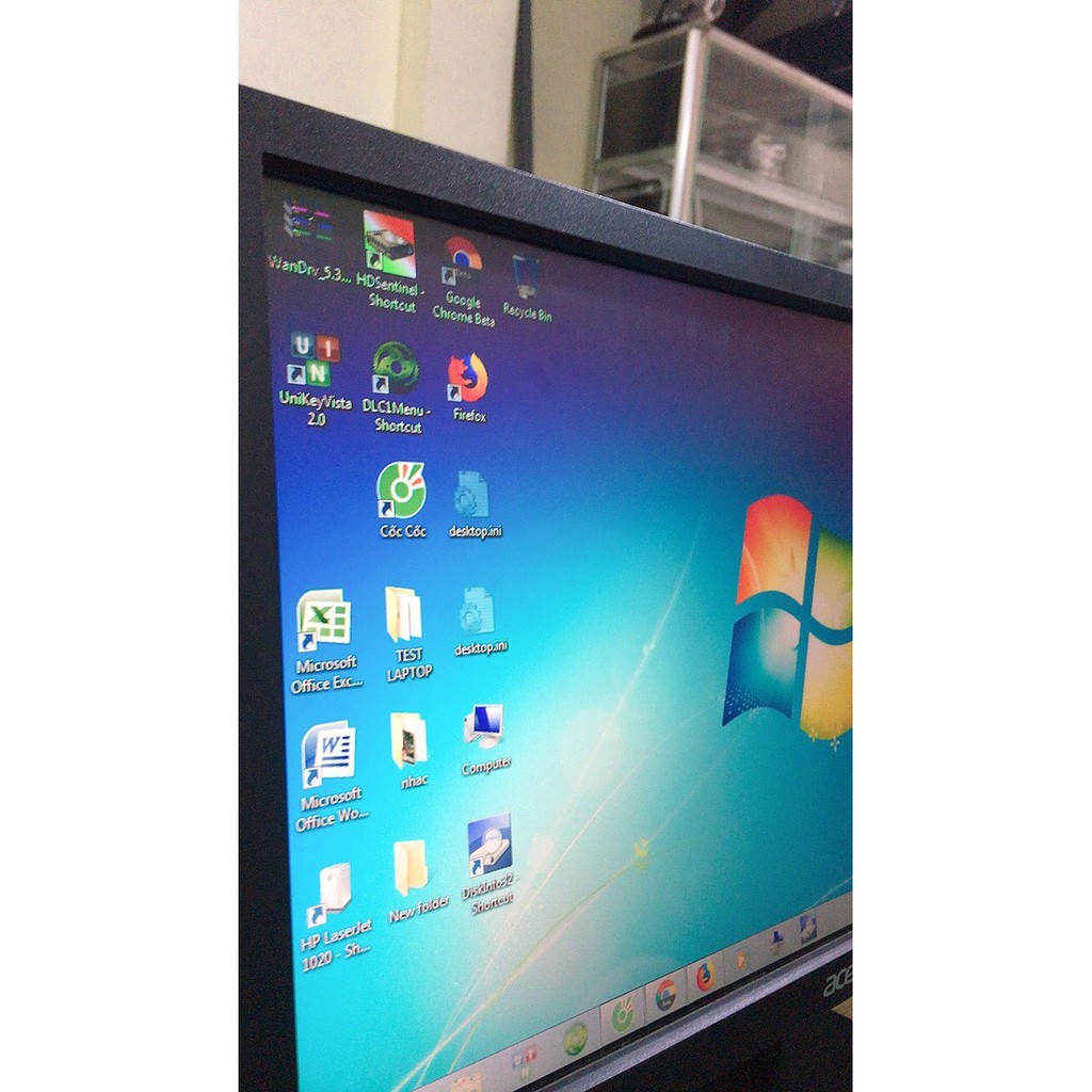 Màn hình máy tính Acer 19in cũ thanh lý văn phòng