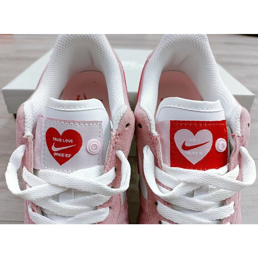 Giày sneaker nữ af1 trắng hồng da lộn