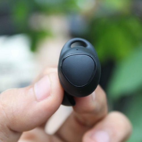 Tai nghe Bluetooth Gear IconX Sam Sung