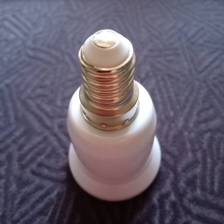 Đui đèn chuyển đổi đui xoáy từ E14 sang E27, Đầu đổi E14-E27