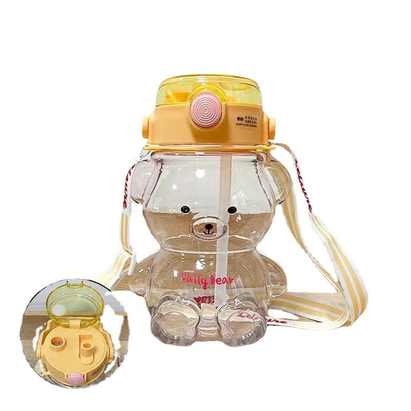 BÌNH NƯỚC HÌNH GẤU 1300ml CỰC CUTE TIỆN LỢI CÓ DÂY ĐEO VÀ KÈM STIC NGỘ NGHĨNH