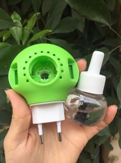Máy đuổi muỗi bằng tinh dầu Mosquitall