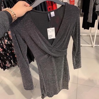Váy body xinh xắn