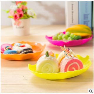 Đĩa đựng hoa quả hình chiếc lá 18*13,5cm E229