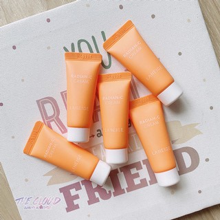Kem dưỡng trắng da làm mờ đốm nâu Laneige Radian - C chứa Vitamin C sample