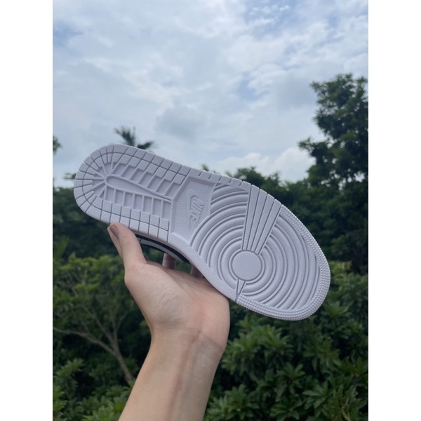 GIÀY Jordan Low Trắng Đen