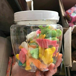 1 hộp kẹo dẻo hình con vật